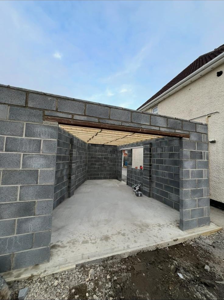Blockwork garage build